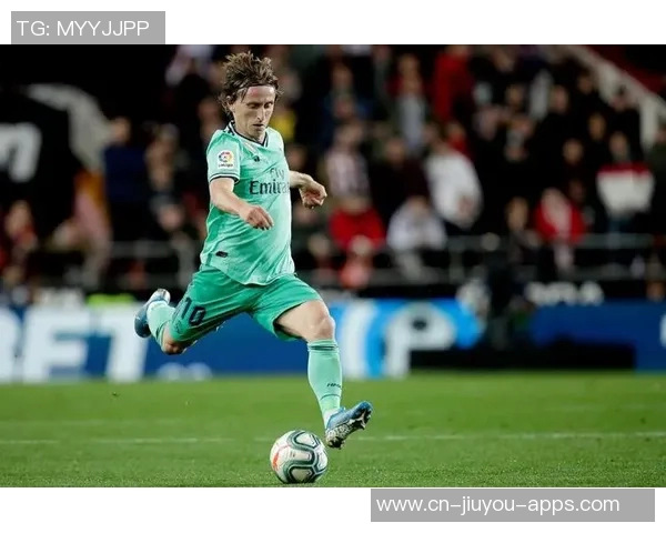 库尔图瓦怒斥西甲主席为何忽视球员休息权利引发热议