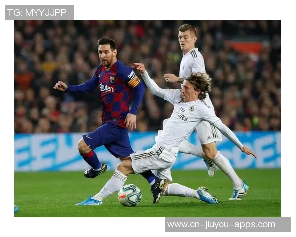 32岁中超弃将逆袭欧冠赛场接连攻破巴萨皇马大门 32岁中超弃将逆袭欧冠赛场接连攻破巴萨皇马大门